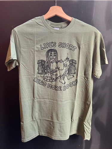 SALE Life’s Short, Read More Books Tee (size 4xl)