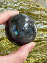 Load image into Gallery viewer, Labradorite Sphere