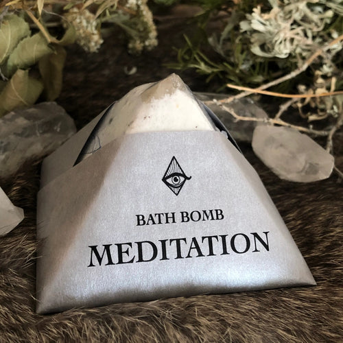 Meditation Bath Bomb with Crystal