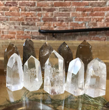 Load image into Gallery viewer, Clear Quartz Polished Standing Points