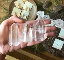 Load image into Gallery viewer, Clear Quartz Polished Standing Points