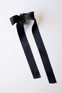 The Vvitch Bow Claw