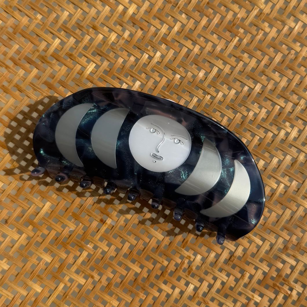 Nyx Triple Crescent Moon XL Hair Claw