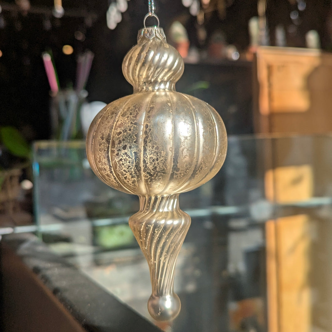 Silver Pendant Glass Ornament