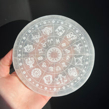 Load image into Gallery viewer, Zodiac Wheel Selenite Charging Plate