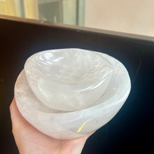 Load image into Gallery viewer, Clear Quartz Bowls