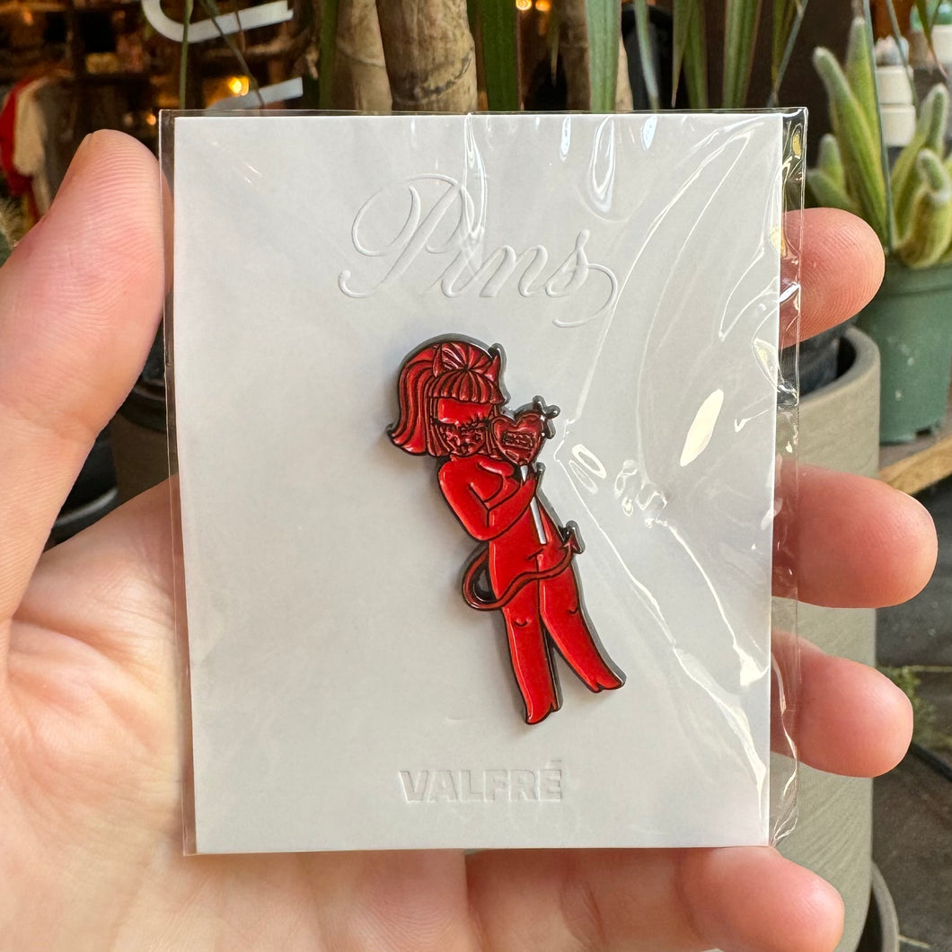 Lucy Lolli Pin