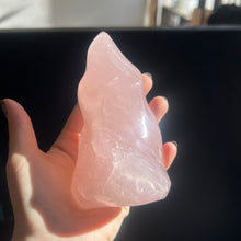 Load image into Gallery viewer, Rose Quartz Flame Tower