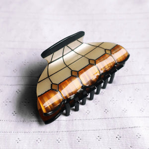 Geometric Lamp Claw