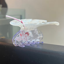 Load image into Gallery viewer, Angel Wing Claw