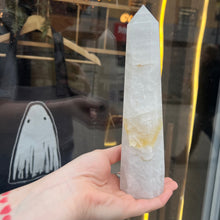 Load image into Gallery viewer, Milky Quartz Polished Tower