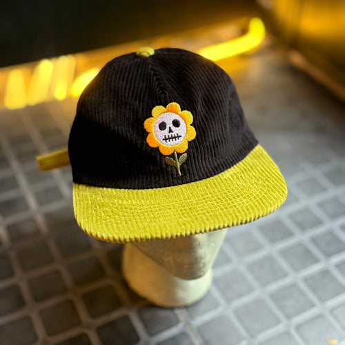 Pushing Up Daisies Hat