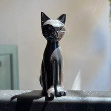 Load image into Gallery viewer, Black Onyx Cat