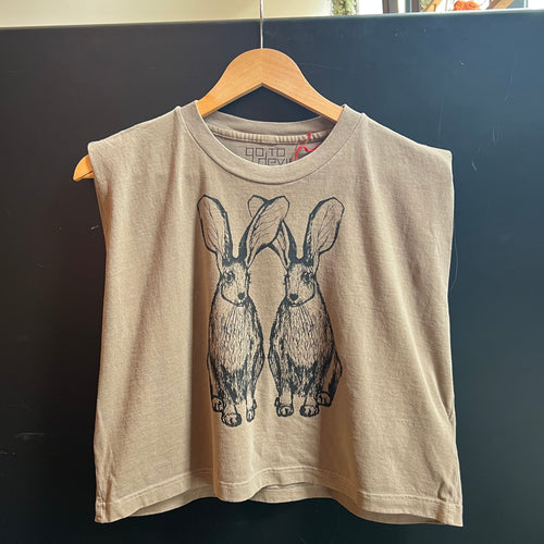 Hares Muscle Tee