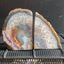 Load image into Gallery viewer, Geode Book End Set