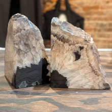 Load image into Gallery viewer, Black Agate Book End Set