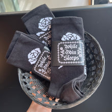 Load image into Gallery viewer, Rose Socks
