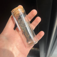 Load image into Gallery viewer, Parakeet Feathers - Small Vial