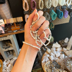 White Howlite Bead Bracelet