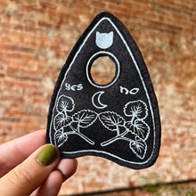 Load image into Gallery viewer, Catnip Planchette Toy