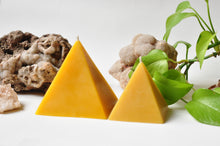 Load image into Gallery viewer, 4” Seshet Pyramid Candle
