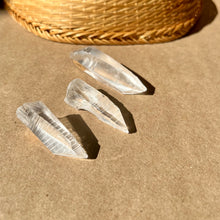 Load image into Gallery viewer, Lemurian Quartz Points