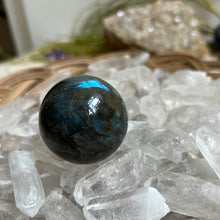 Load image into Gallery viewer, Labradorite Sphere